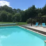 Villa Calme Avec Piscine Entre Pays Basque Et Sud Landes *