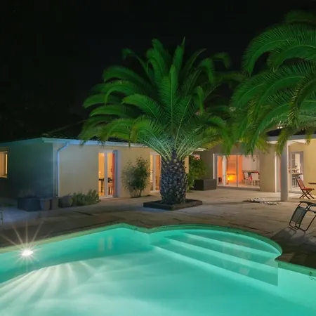 Calme Avec Piscine Entre Pays Basque Et Sud Landes