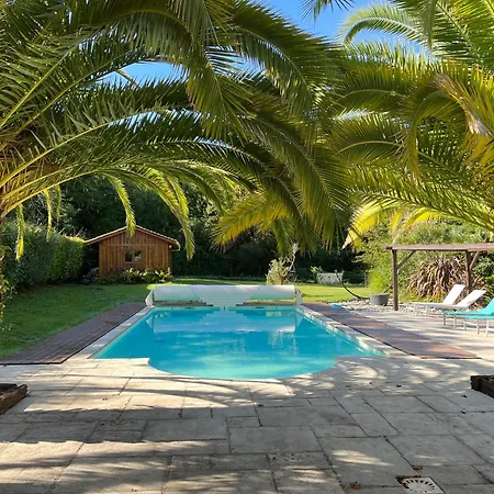 Calme Avec Piscine Entre Pays Basque Et Sud Landes
